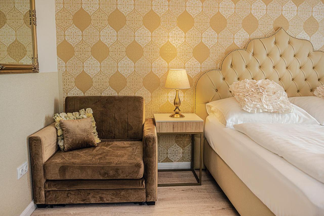 Casablanca Panzio Bed & Breakfast Tata Exterior photo